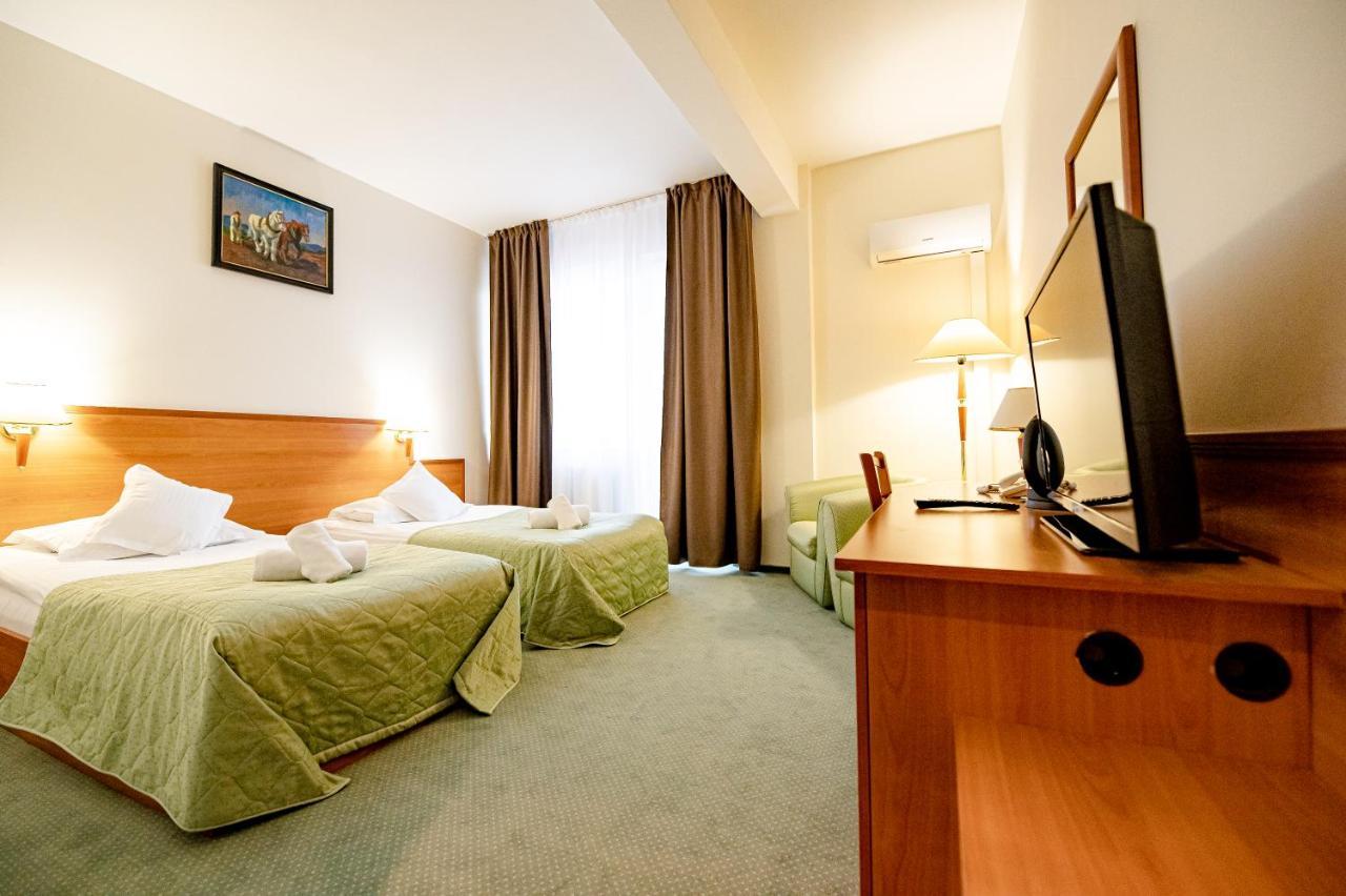 Hotel Rivulus Baia Mare Luaran gambar