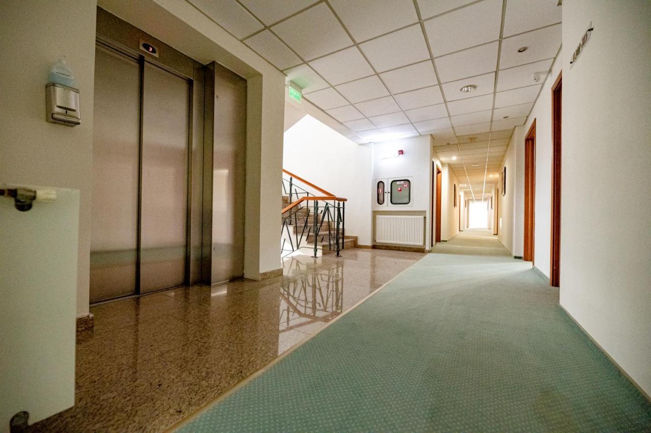 Hotel Rivulus Baia Mare Luaran gambar