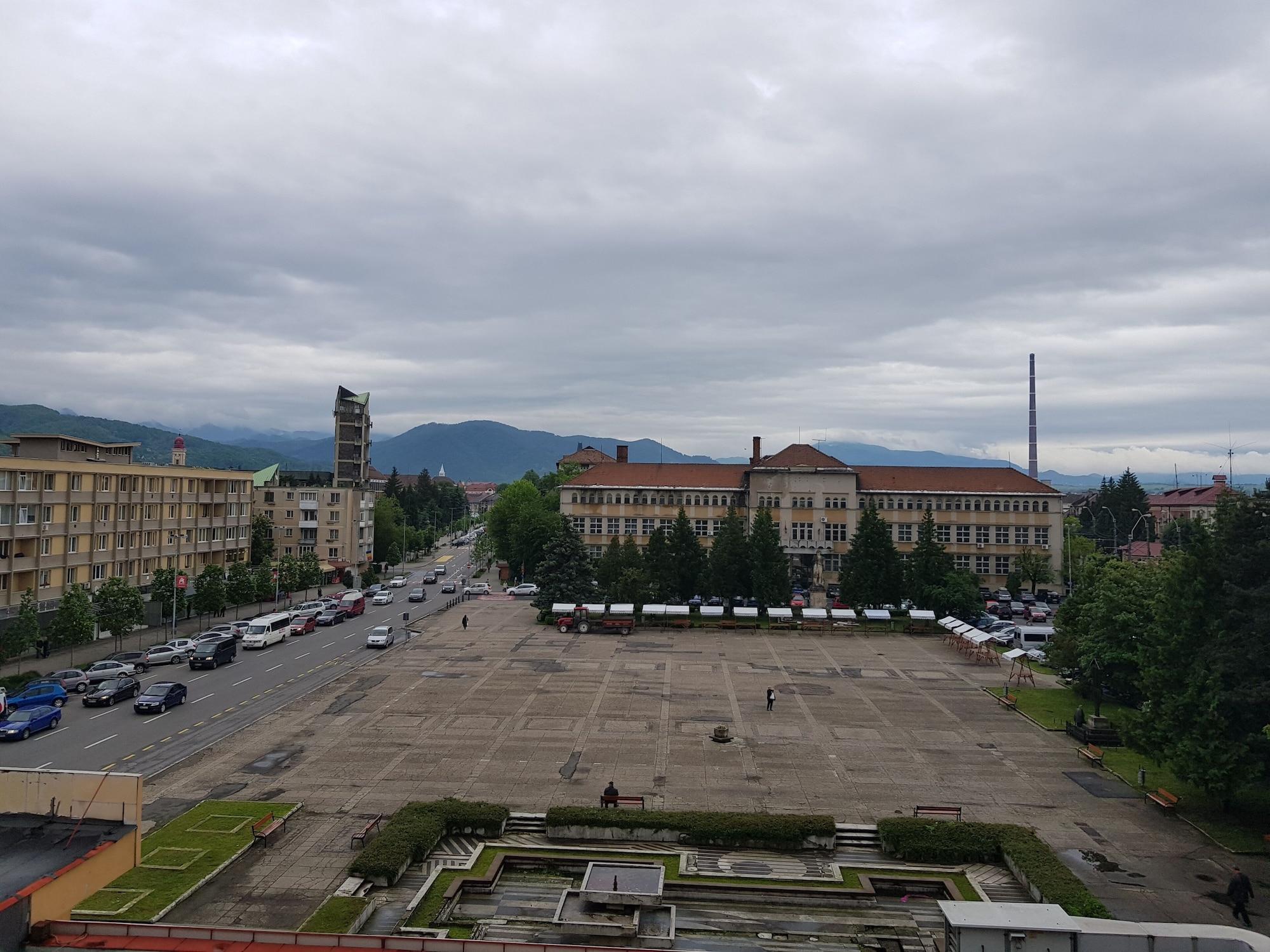 Hotel Rivulus Baia Mare Luaran gambar