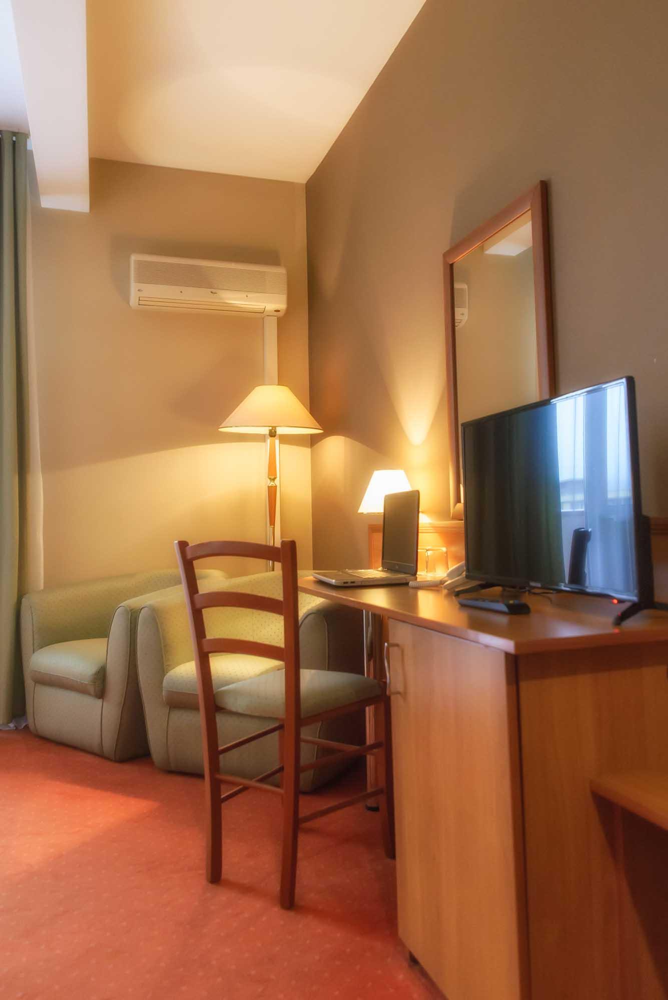 Hotel Rivulus Baia Mare Luaran gambar